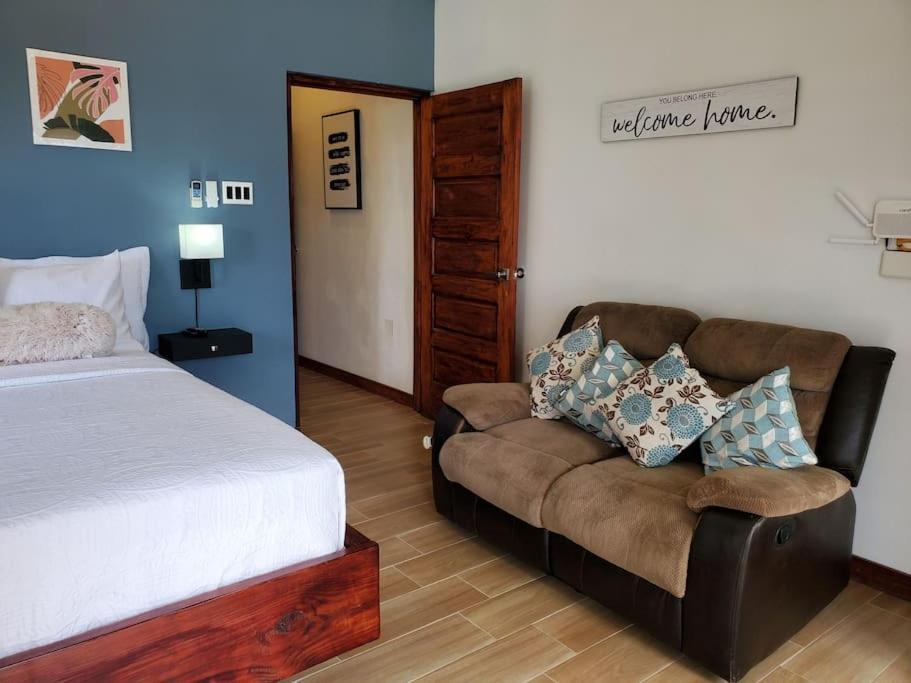 'The Solace' New Luxury Modern 1Bed 1Bath Apt. Portmore Esterno foto